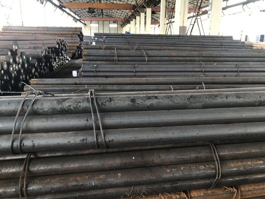 EAF LF VD ESR 生産プロセス 冷たい作業 ツール 鋼 3000~6000mm 長さ 適正な加工能力